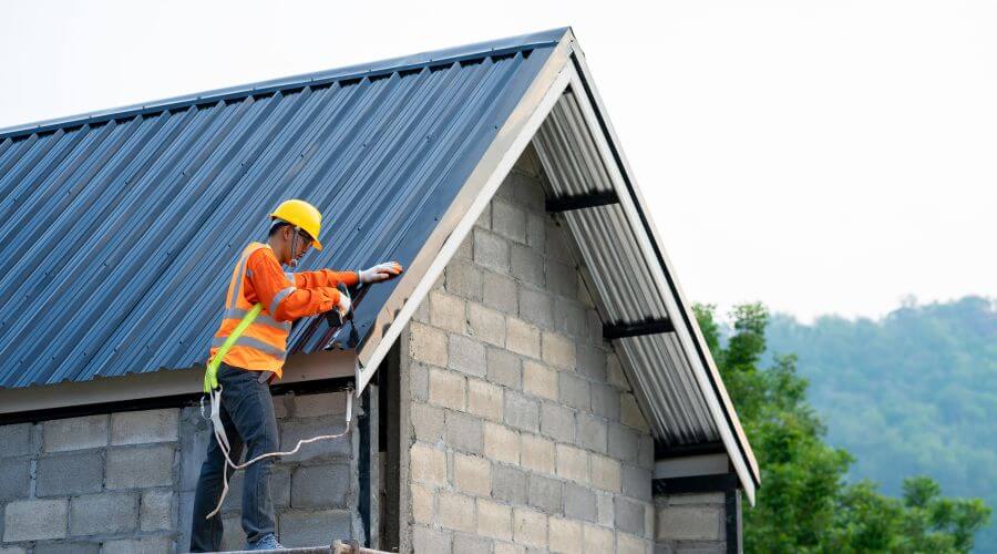 Expert top industrial roofings services in Brown City, MI